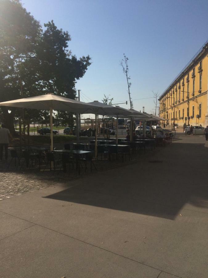 Riverside Downtown Lisbon Deluxe ภายนอก รูปภาพ